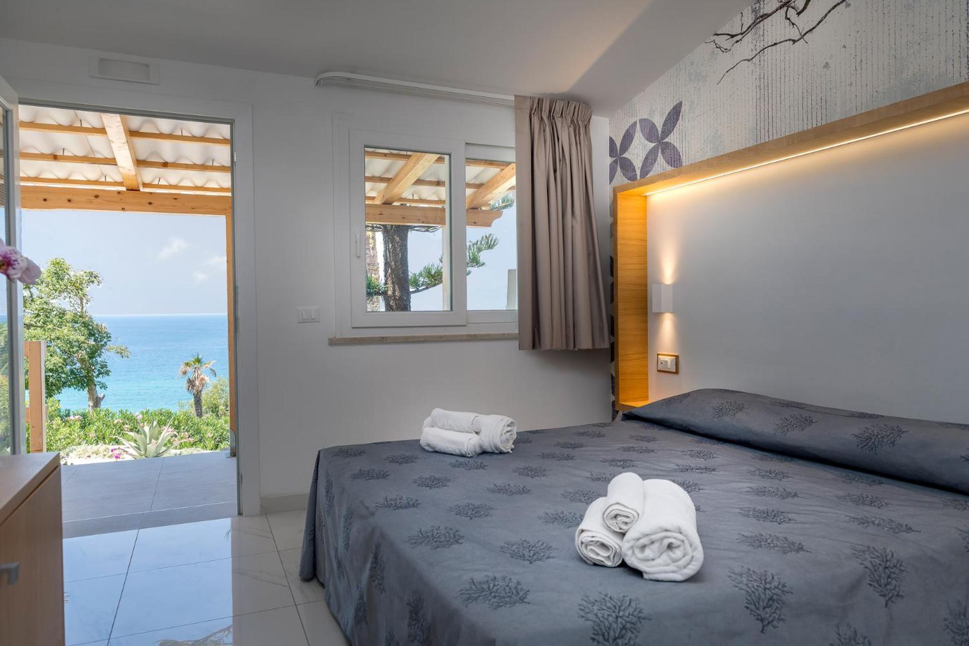 סנטה דומניקה Hotel Villaggio Stromboli מראה חיצוני תמונה