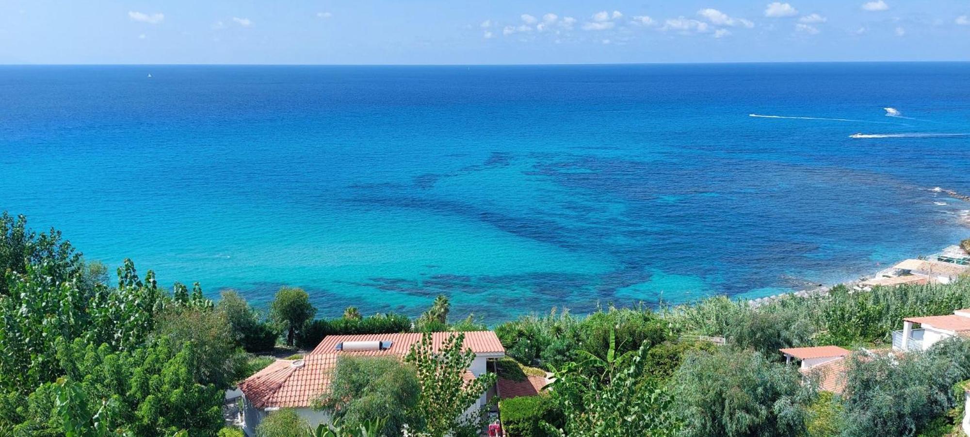 סנטה דומניקה Hotel Villaggio Stromboli מראה חיצוני תמונה
