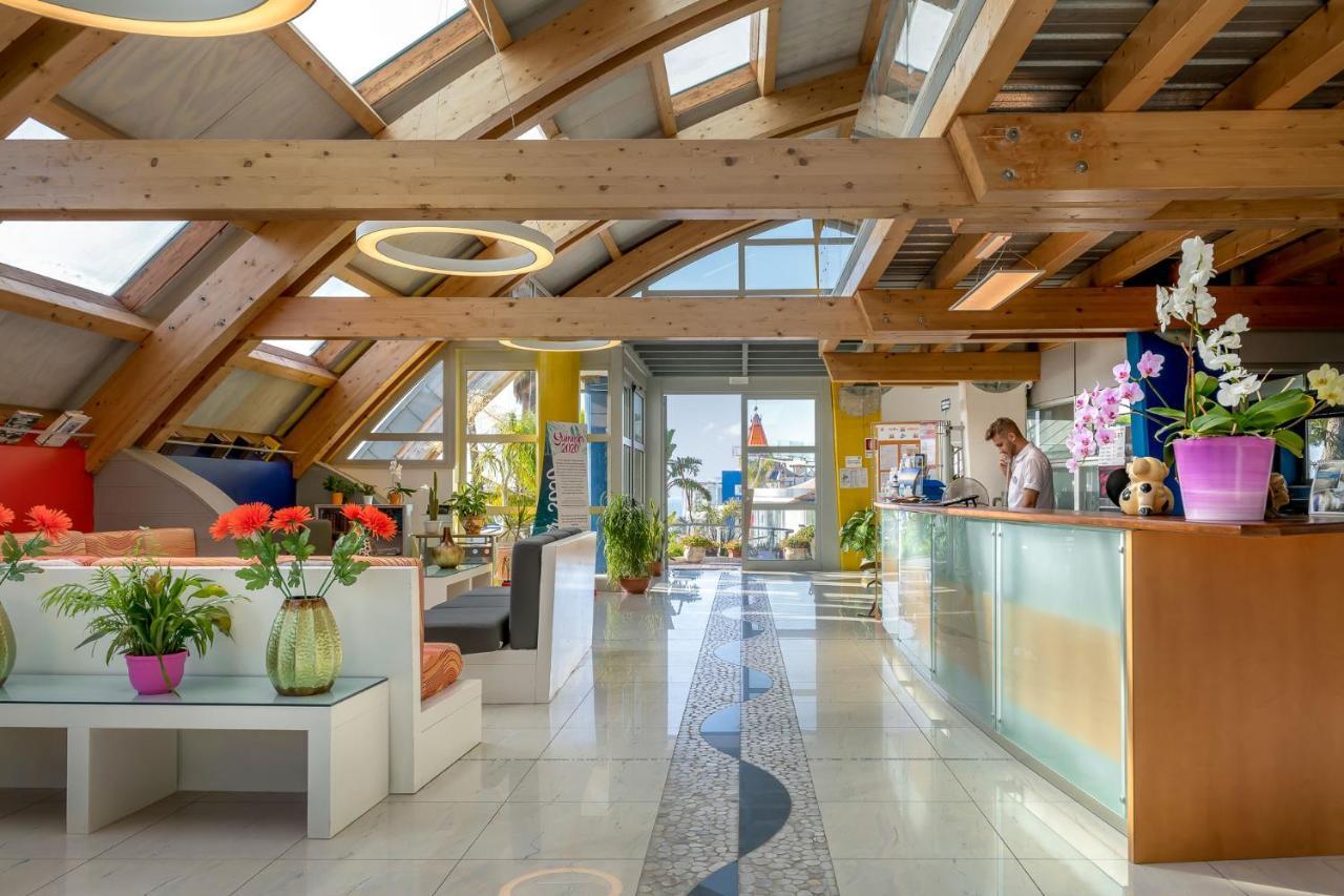 סנטה דומניקה Hotel Villaggio Stromboli מראה חיצוני תמונה
